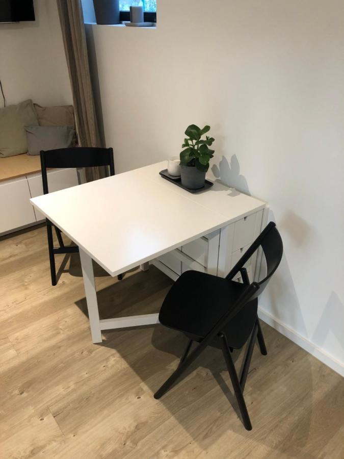 Bezaubernde Gastesuite Mit Terrasse Im Hinterhof 함브루크 외부 사진