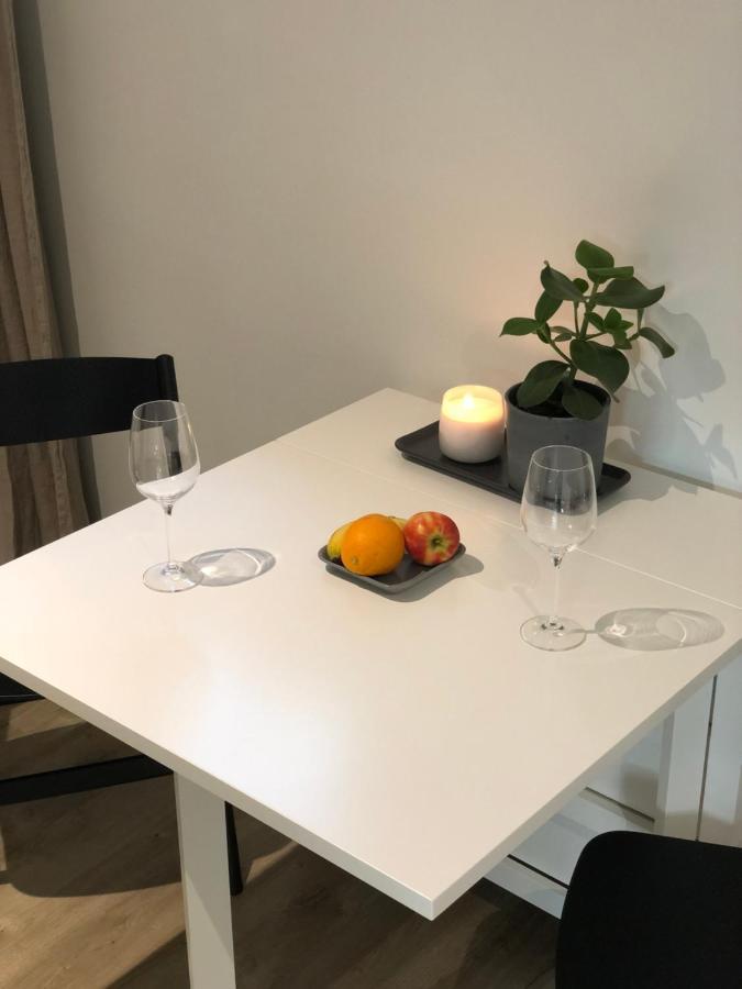 Bezaubernde Gastesuite Mit Terrasse Im Hinterhof 함브루크 외부 사진
