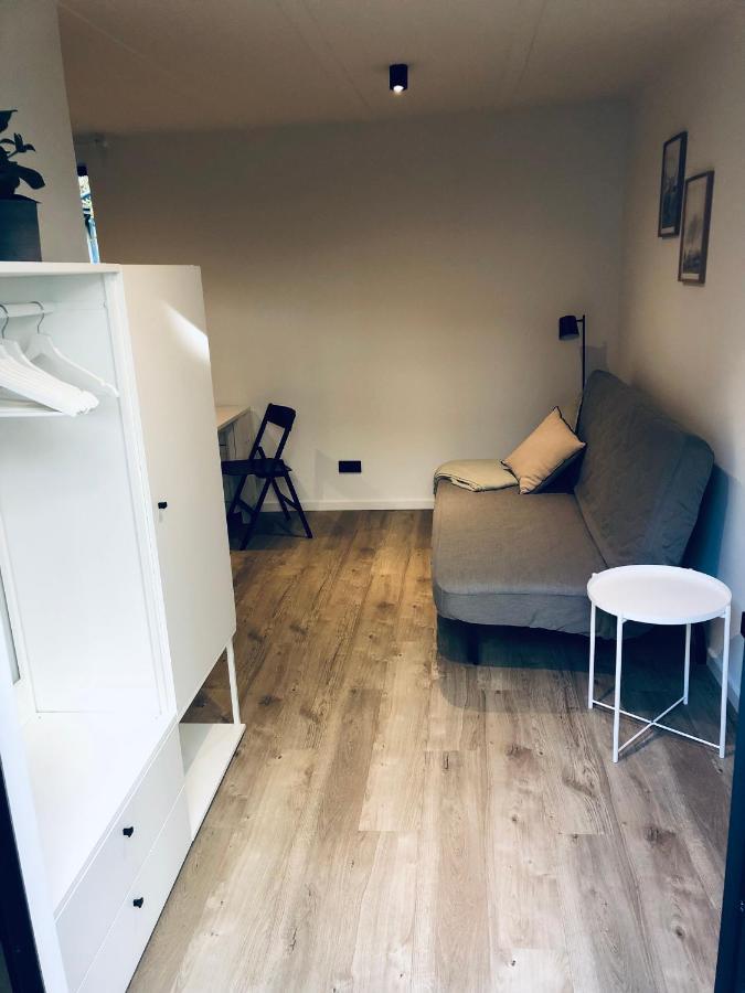 Bezaubernde Gastesuite Mit Terrasse Im Hinterhof 함브루크 외부 사진