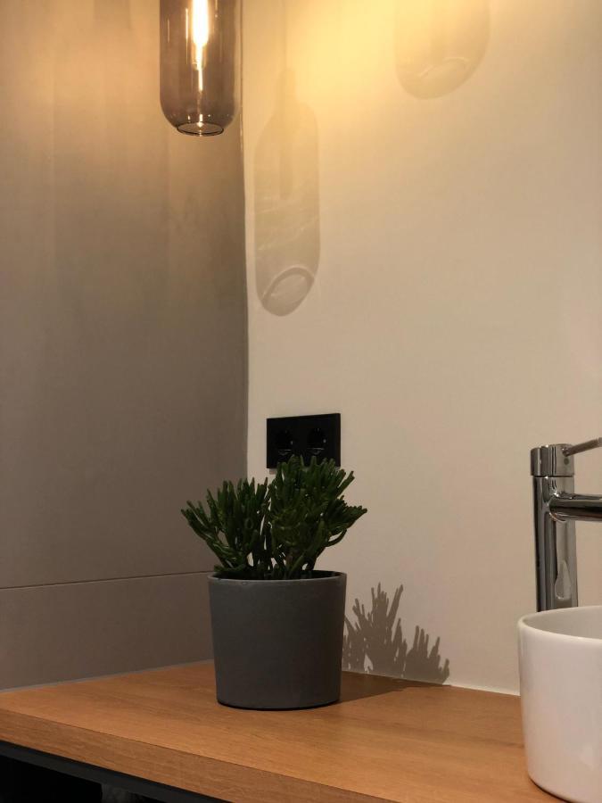 Bezaubernde Gastesuite Mit Terrasse Im Hinterhof 함브루크 외부 사진